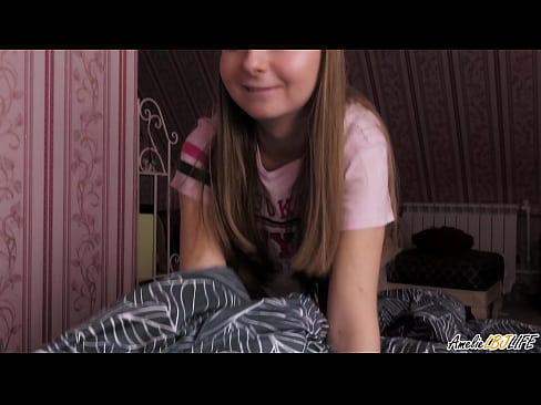 ❤️ Blondi imee hänen BFF:nsä syvälle ja saa spermaa suuhunsa ❤️ Anaalivideo at us